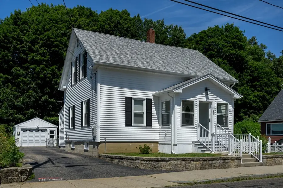 38 Eagle St, Ware, MA 01082 - #3