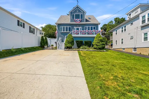 50 Floyd St, Winthrop, MA 02152