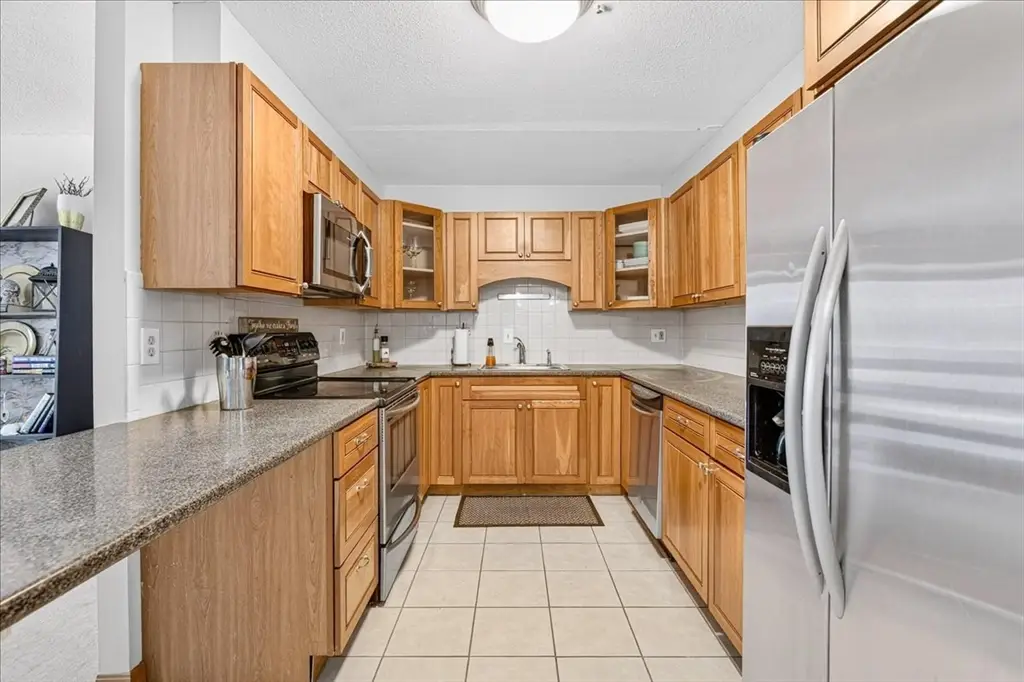 55 Tall Oaks Dr #402, Weymouth, MA 02190 - #1