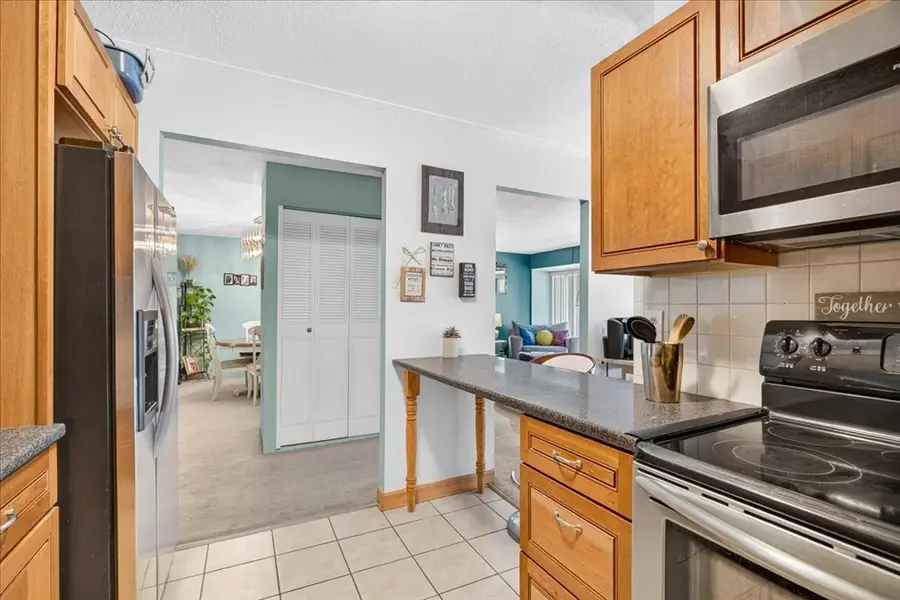 55 Tall Oaks Dr #402, Weymouth, MA 02190 - #2