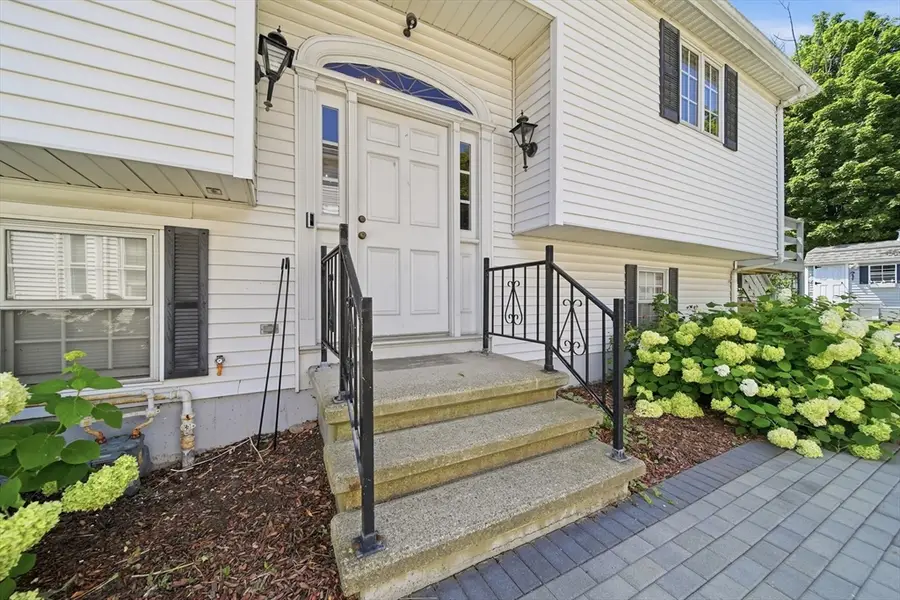 7 Hingston St, Peabody, MA 01960 - #2