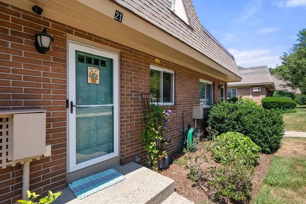 21 Walcott Valley Dr #21, Hopkinton, MA 01748 - #1