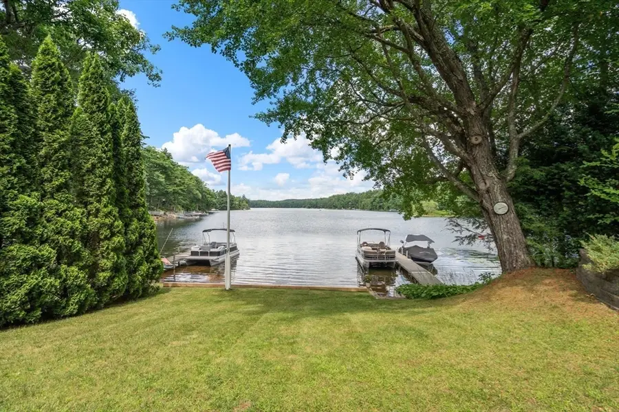 84 S Shore Dr, Sturbridge, MA 01566 - #2