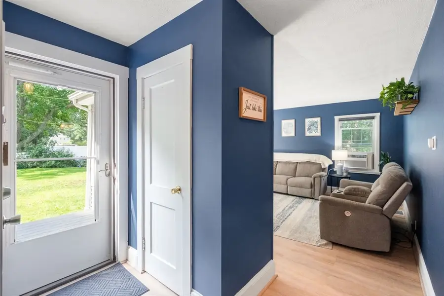 8 Randall Rd, Kingston, MA 02364 - #3
