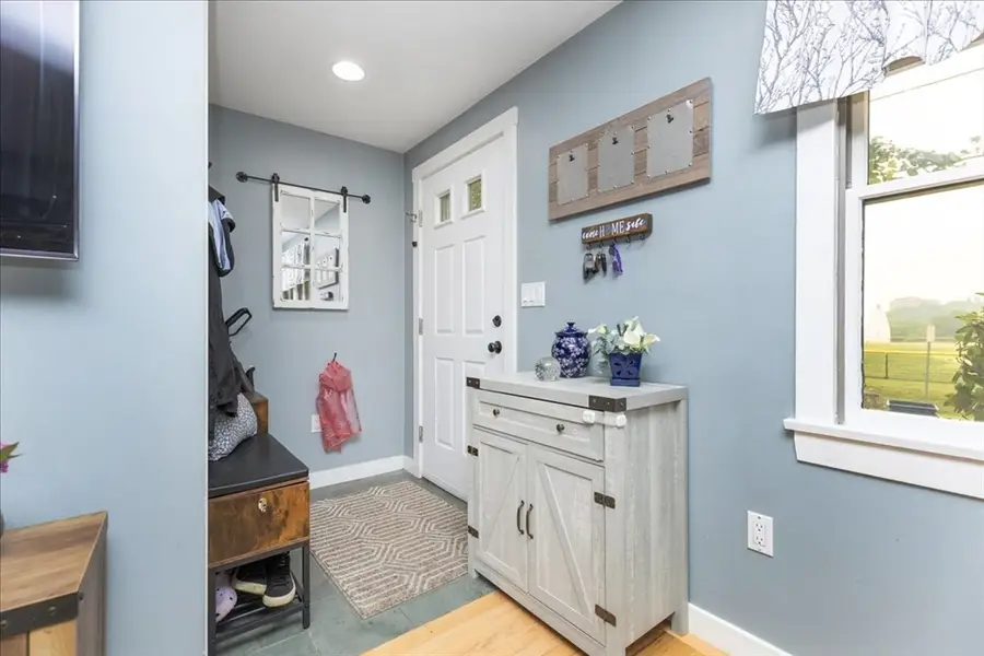 9 Preston Street, Danvers, MA 01923 - #3