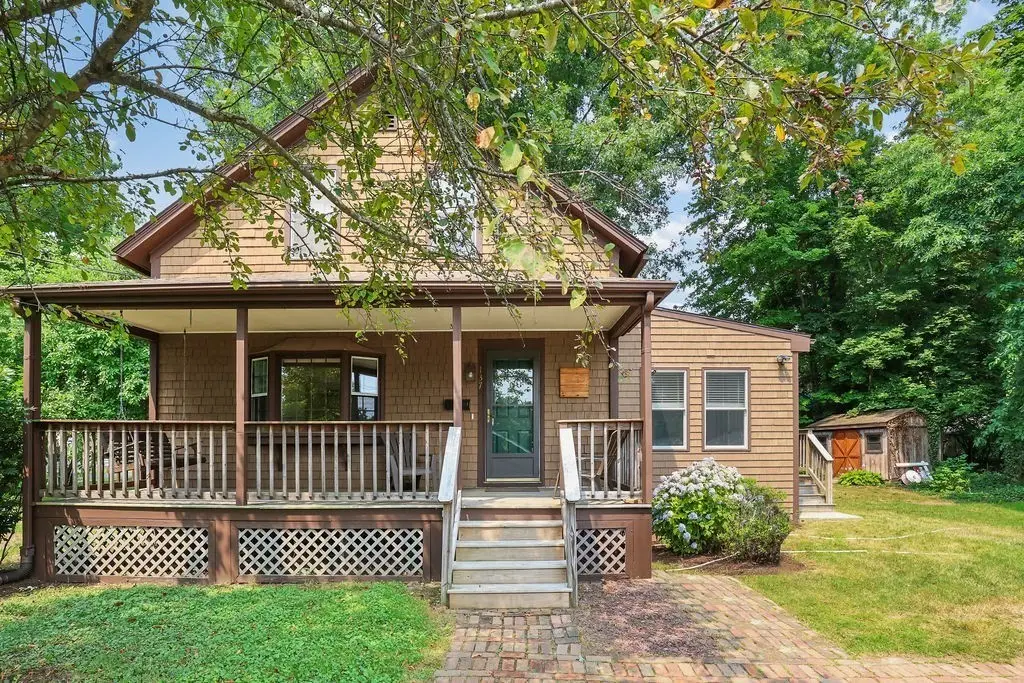 137 Sumner St, North Attleboro, MA 02760 - #1