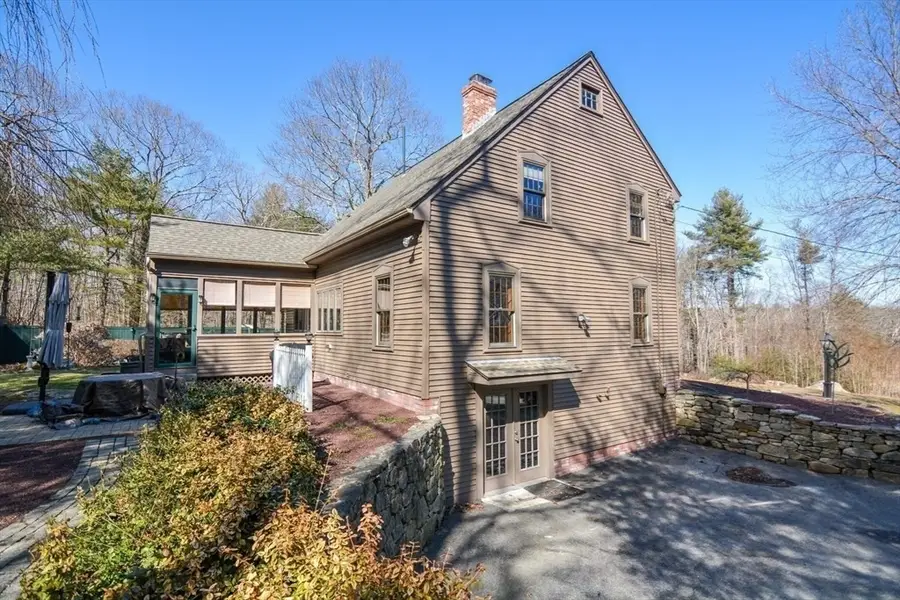187 Blackstone Street, Mendon, MA 01756 - #2