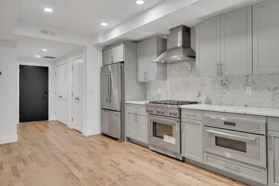 50 Hichborn St #308, Boston, MA 02135 - #3