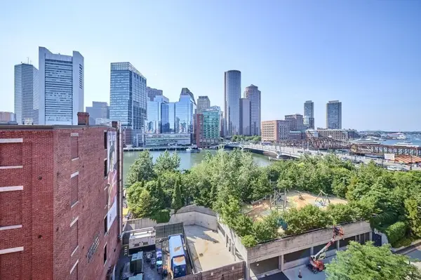 33 Sleeper Street #603, Boston, MA 02210