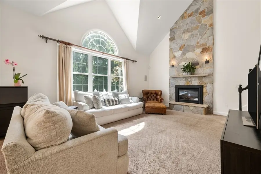 74 Grist Mill Rd, Littleton, MA 01460 - #2