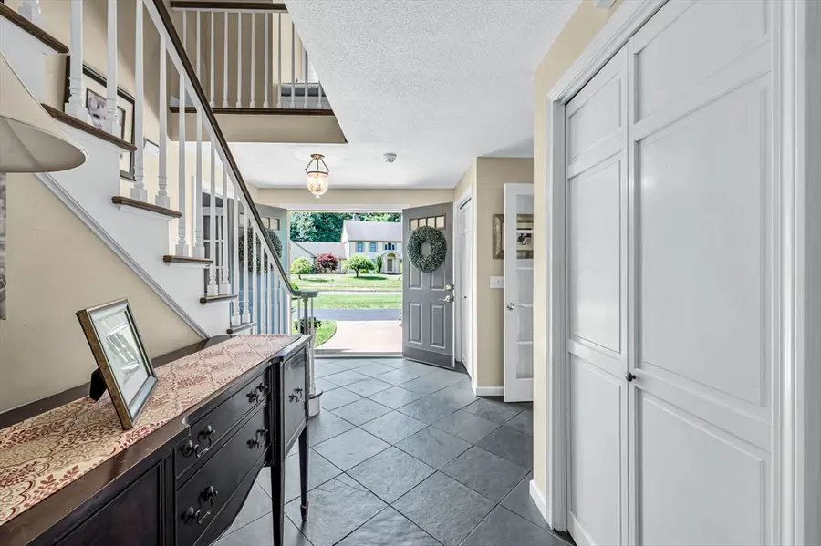 115 Williamsburg Dr, Longmeadow, MA 01106 - #3