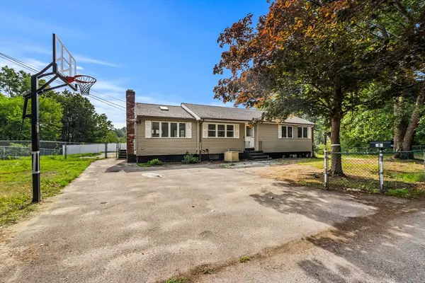 8 Priscilla Lane, Billerica, MA 01821