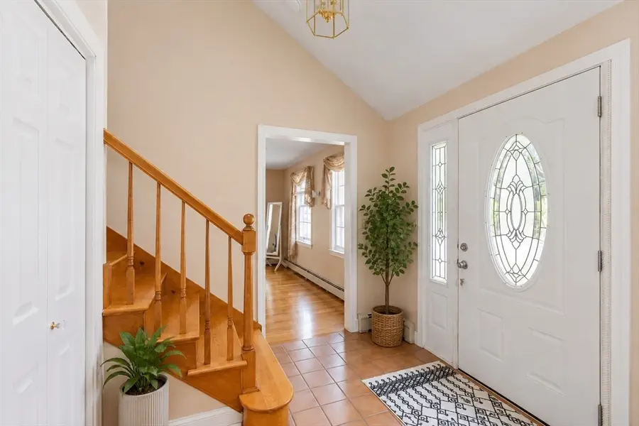 11 Stonewood Ln, Braintree, MA 02184 - #2