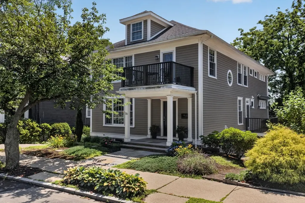 16 York Ter, Brookline, MA 02446 - #1
