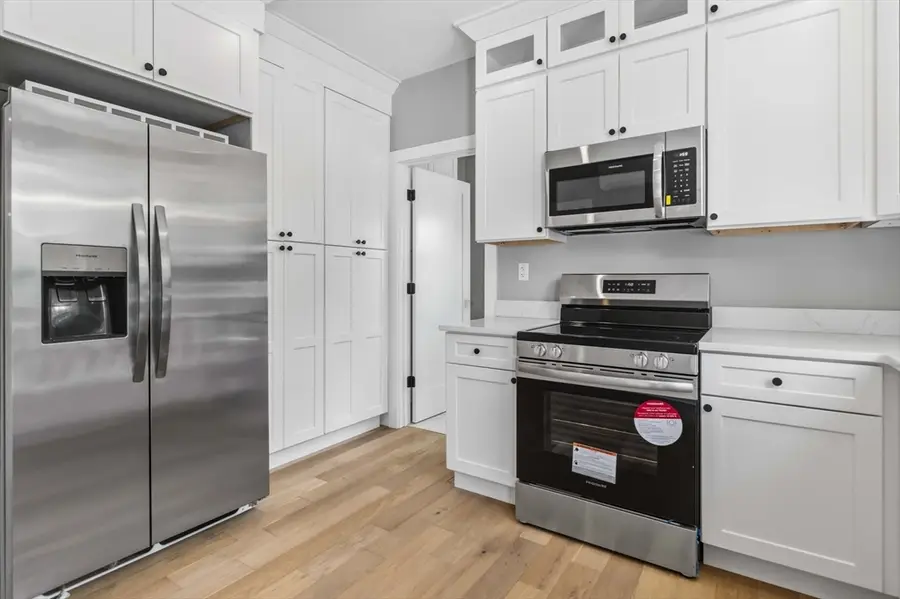 16 Hillside St #1, Maynard, MA 01754 - #2