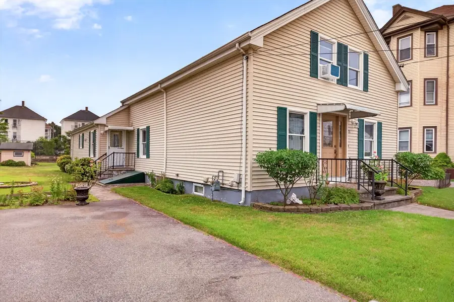 31 Oregon St, Fall River, MA 02720 - #2