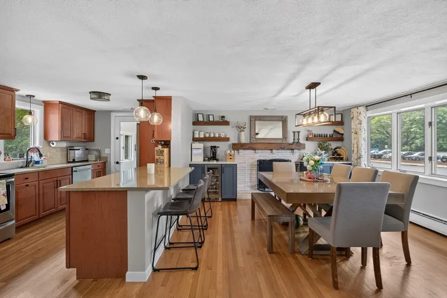 106 Winn St, Burlington, MA 01803 - #3