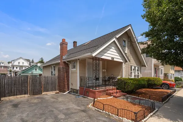 19 Elsie St, Everett, MA 02149