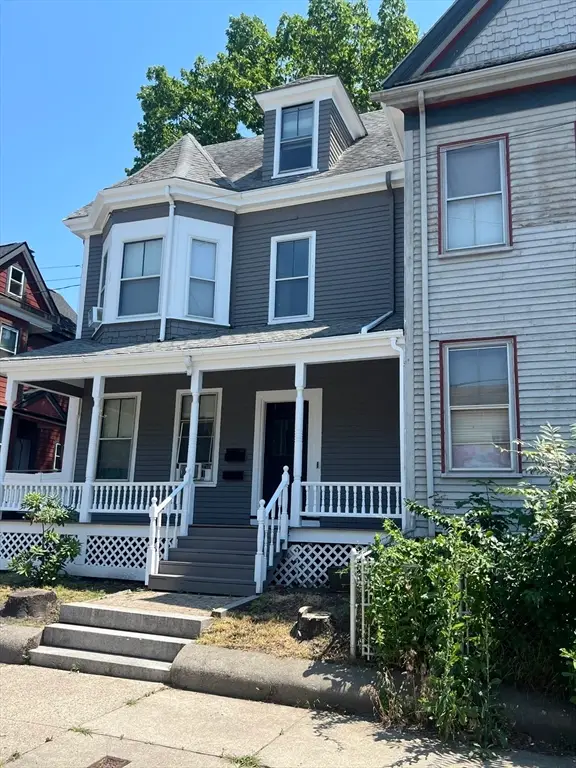 91 Tudor St, Chelsea, MA 02150
