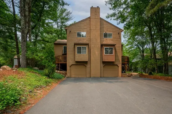 54 Voyagers Ln #54, Ashland, MA 01721