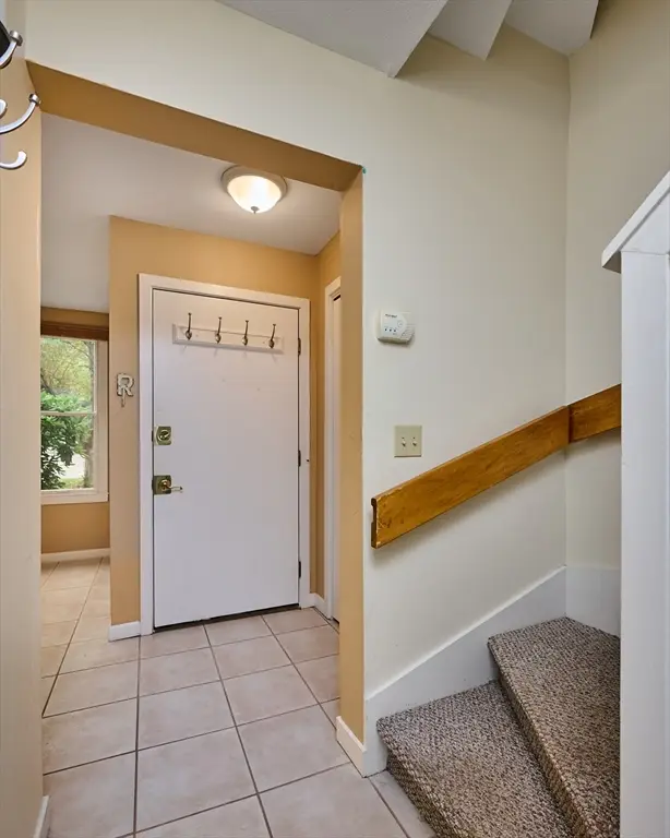 51 Amity Pl #51, Amherst, MA 01002 - #3