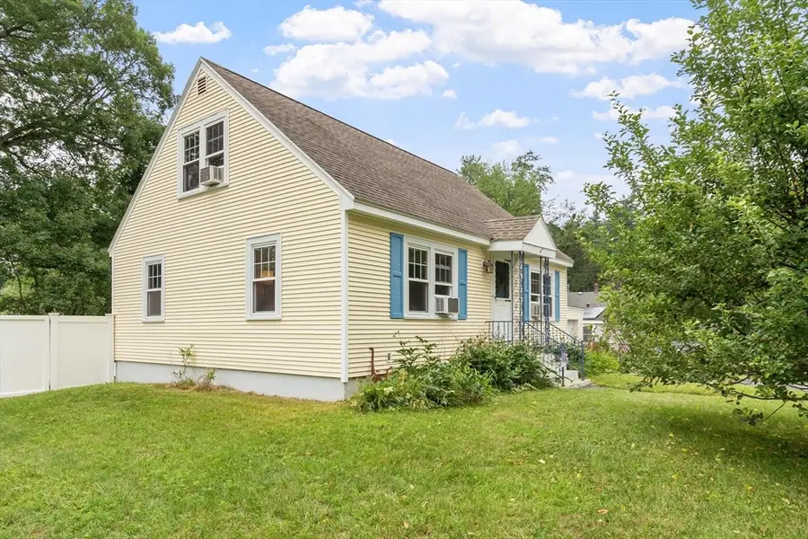 35 Natick St, Lunenburg, MA 01462 - #3