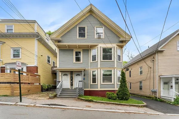 57-59 Moore St, Haverhill, MA 01830