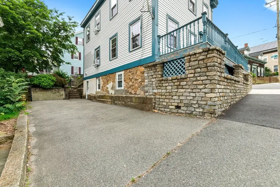 28 Grove St, Salem, MA 01970 - #3