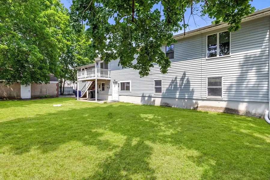 11 Main St, Wilmington, MA 01887 - #2