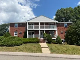 10 Zabriskie Dr #E, Newburyport, MA 01950