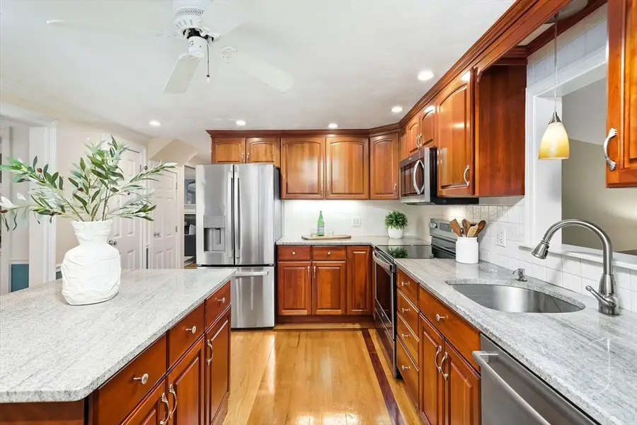 97 Hartwell Rd, Bedford, MA 01730 - #2