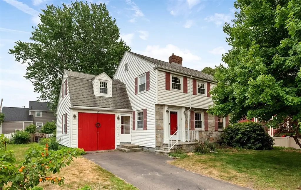 19 Colonial Dr, Arlington, MA 02474 - #1