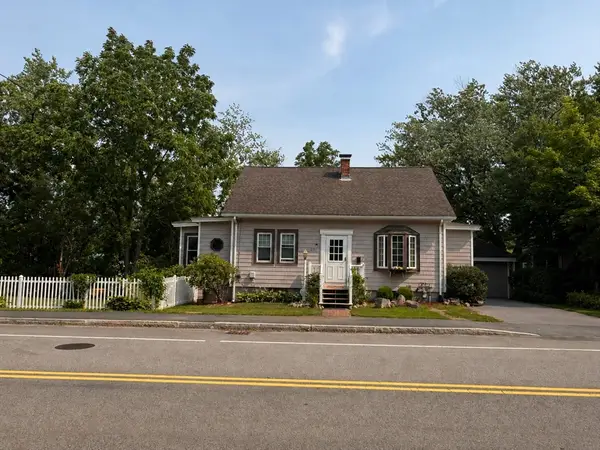 230 Main St, Chelmsford, MA 01863