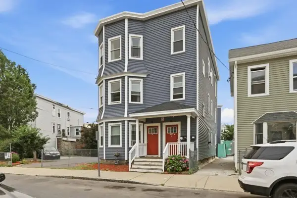 14-16 Trenton St, Lawrence, MA 01841