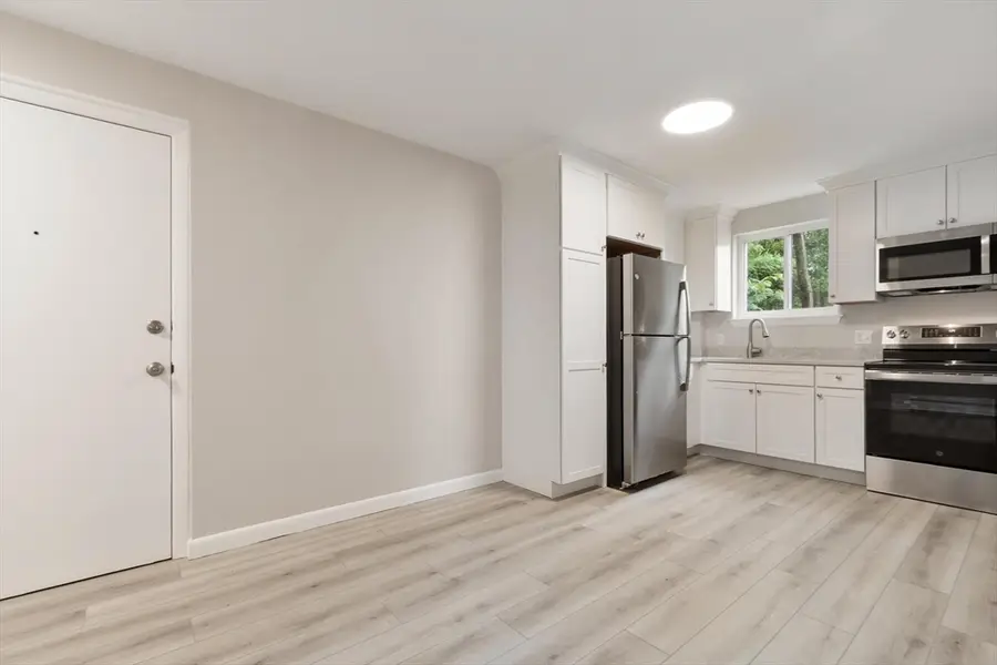 6 Norumbega Terrace #8, Waltham, MA 02453 - #3