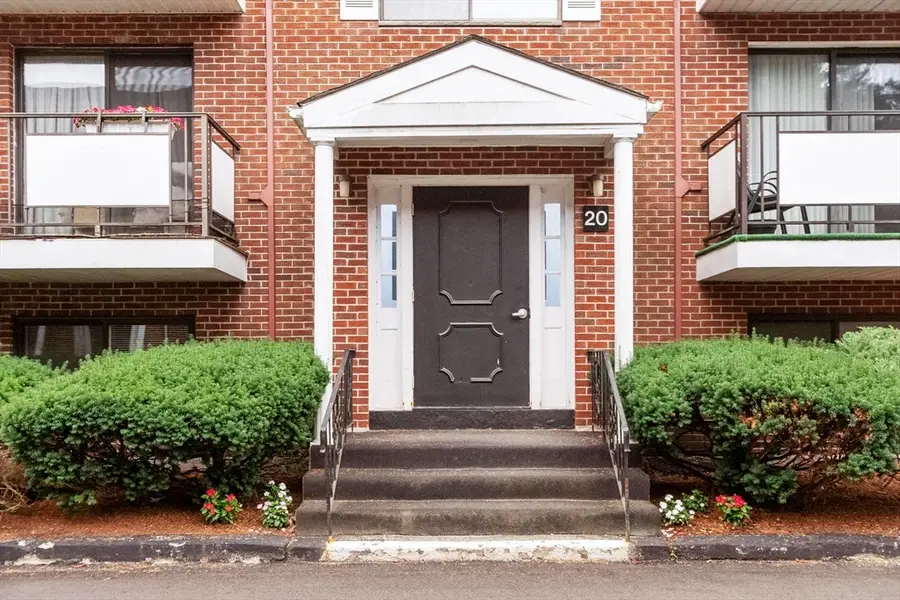 20 Colonial Drive #10, Andover, MA 01810 - #2