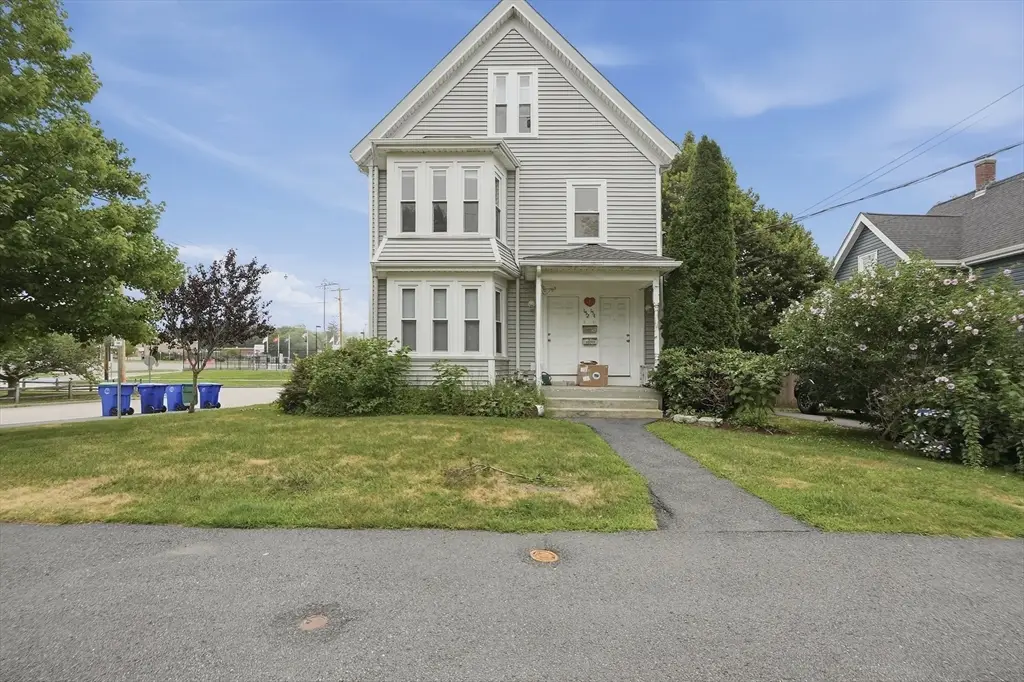 152-154 Reed St, Rockland, MA 02370 - #1