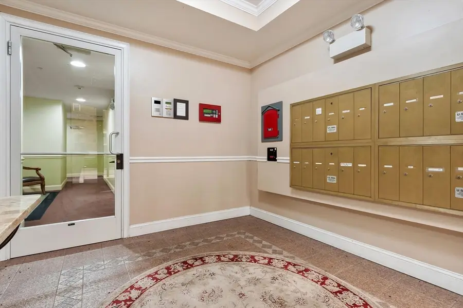 558 E Merrimack St #34, Lowell, MA 01852 - #3