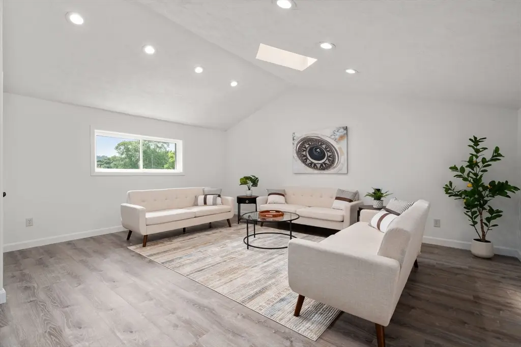 6 Ruth Dr, Framingham, MA 01701 - #1