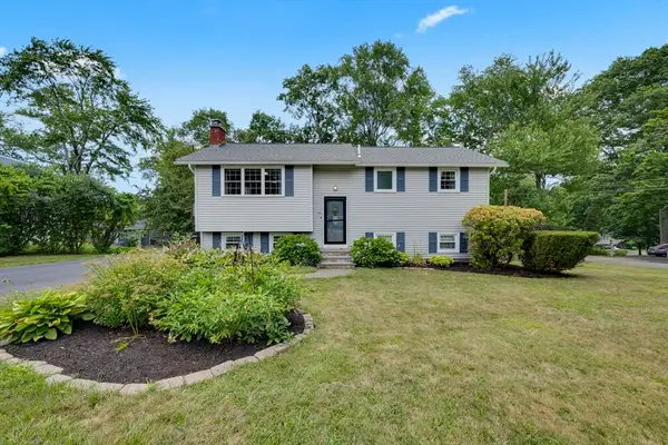28 Yale Dr, Milford, MA 01757