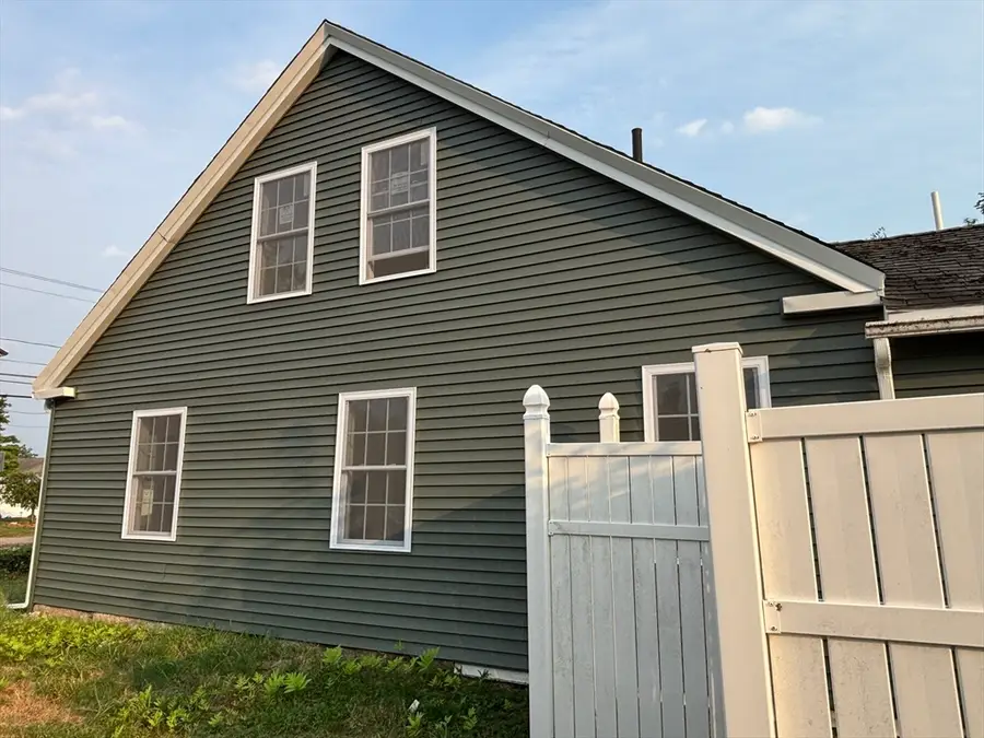 15 Quincy St, Brockton, MA 02302 - #2