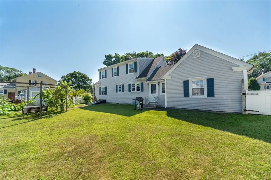 117 River St, Hudson, MA 01749 - #3
