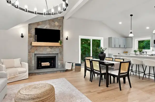 12 Burley Farm Rd, Danvers, MA 01923