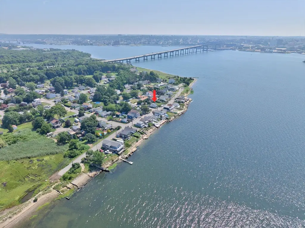 24 Ripley St, Somerset, MA 02725 - #1