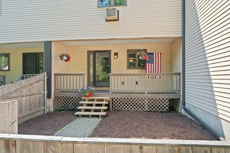 8 Bancroft Cmn #8, Franklin, MA 02038 - #2