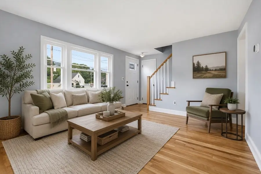 3 Hendricks St, Avon, MA 02322 - #3