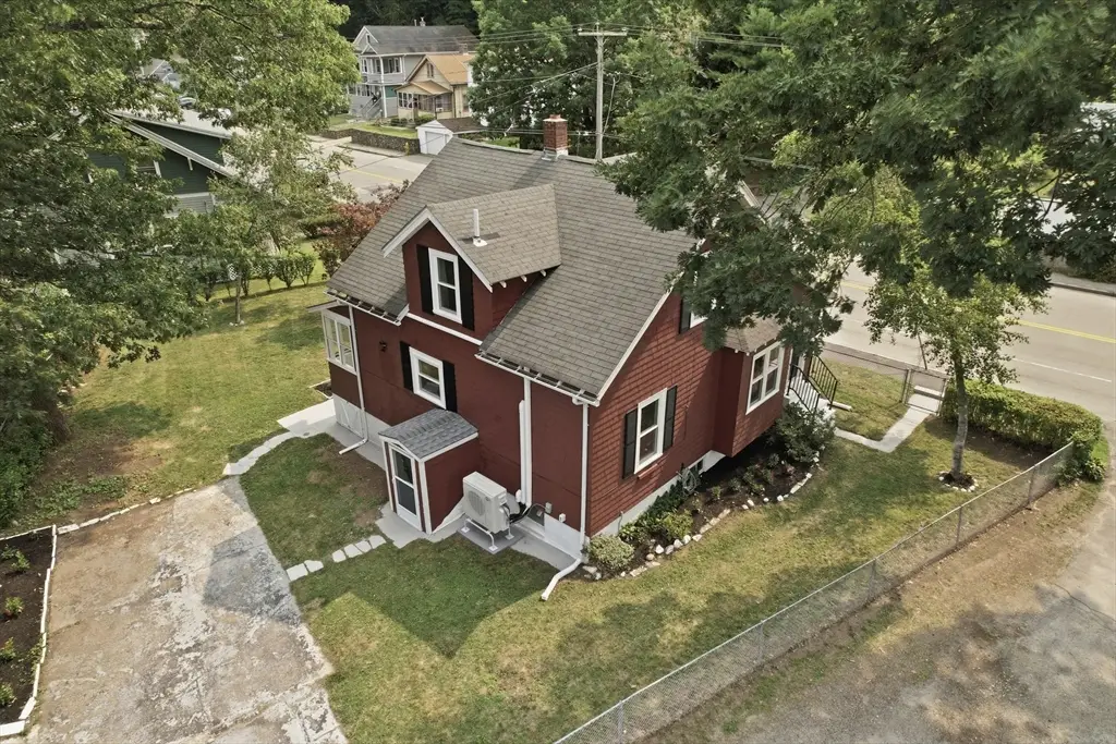 365 Lake Avenue, Worcester, MA 01604 - #1