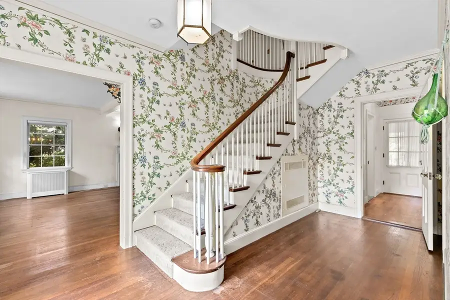 25 Hundreds Cir, Wellesley, MA 02481 - #3