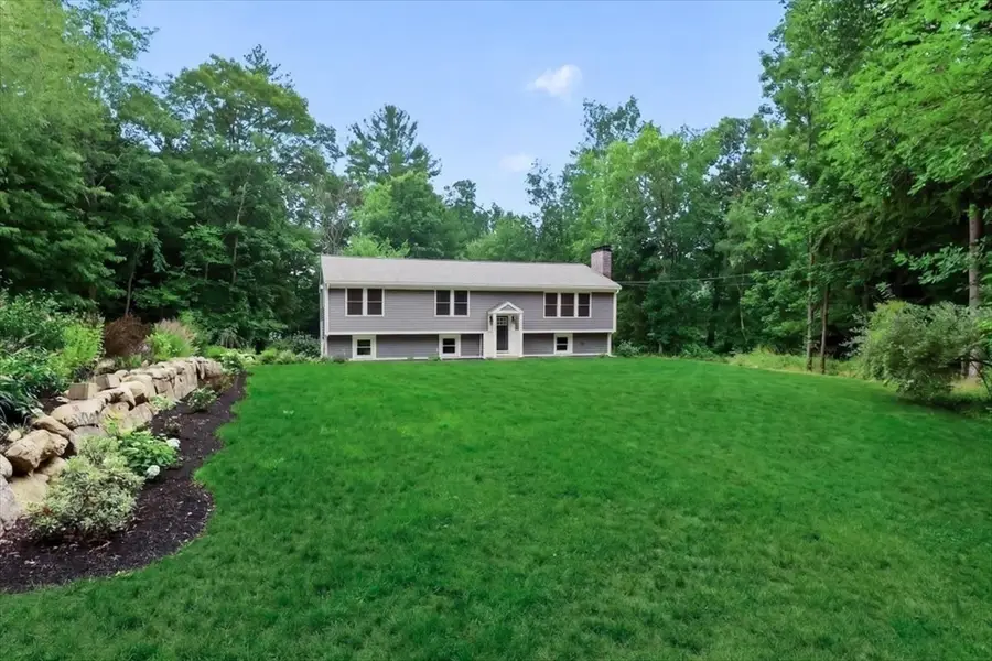 4 Pleasant St, Norwell, MA 02061 - #2