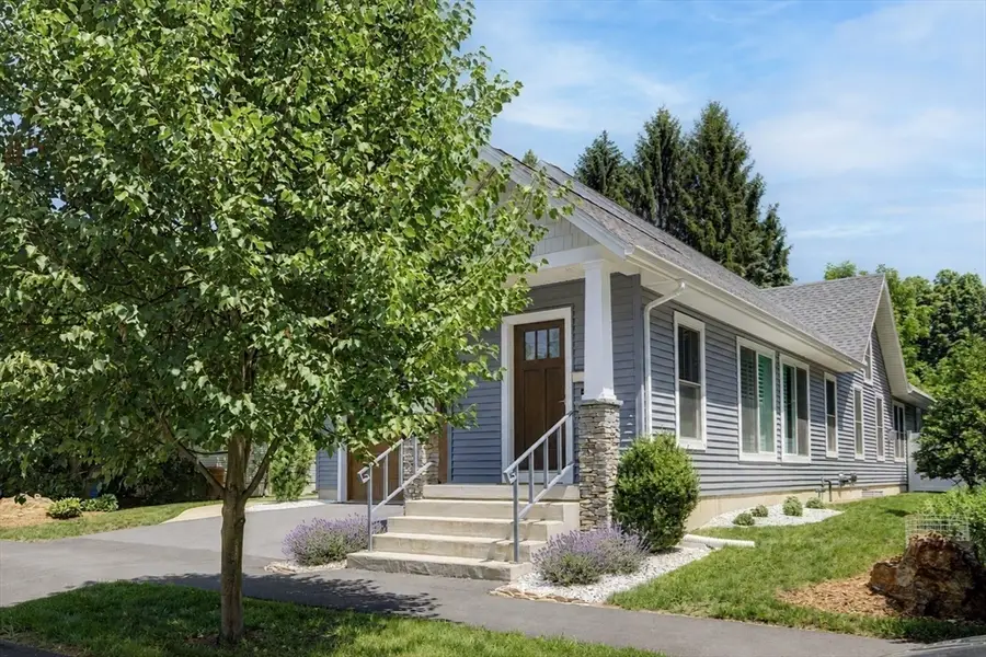 29 Woodbine Ave, Northampton, MA 01060 - #2